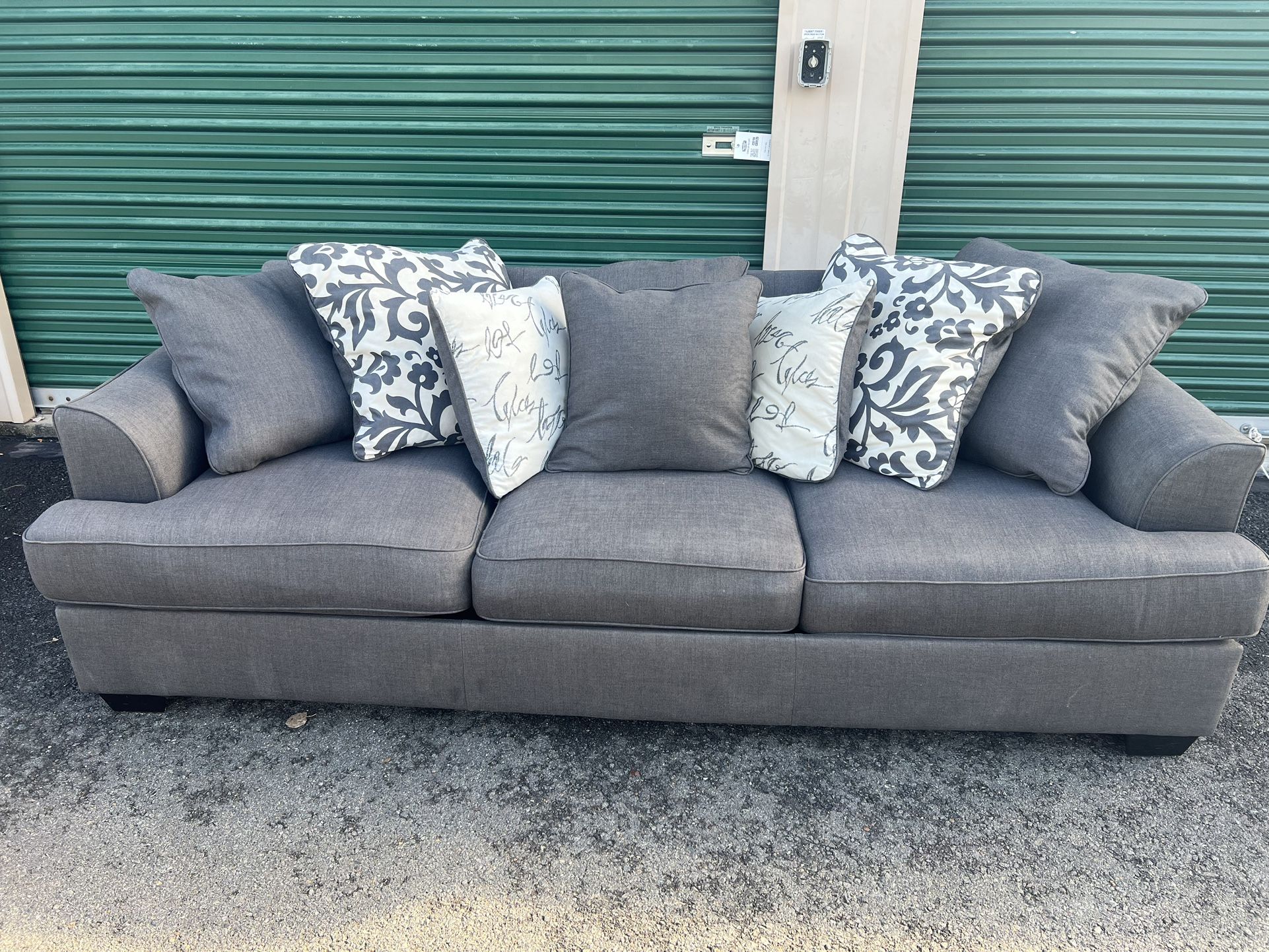 Free Delivery! Large Gray Ashley Furniture Sleeper Sofa/Couch