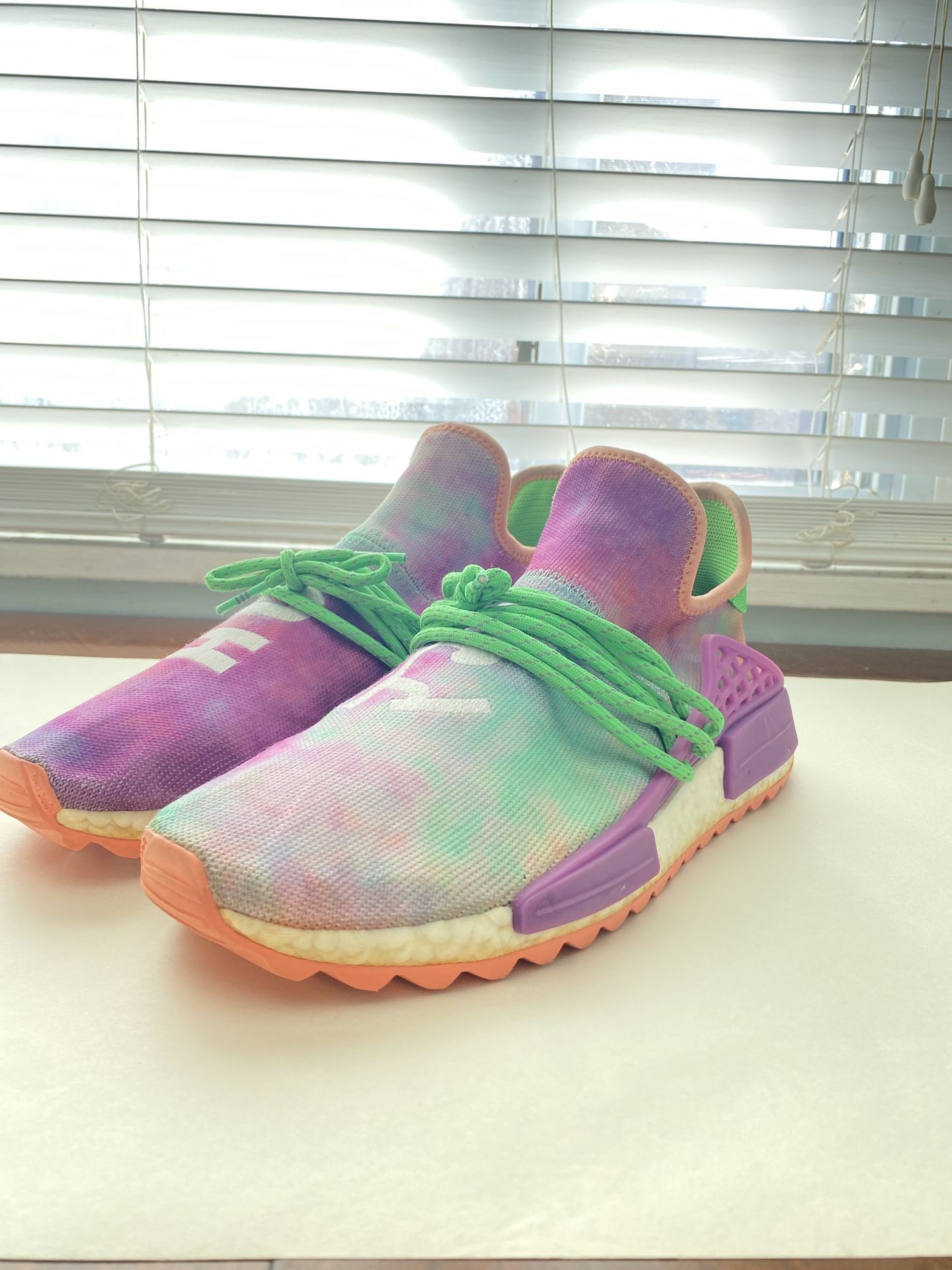 nmd x pharrell holi