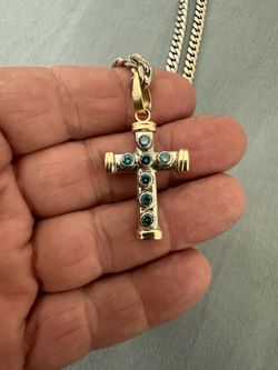 14 carat white gold 22 inch Cuban link necklace with a cross over 65 g with 11 blue diamonds