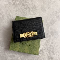 Gucci Women Wallet 