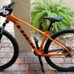 Mountain bike Trek Marlin 5 Like New 