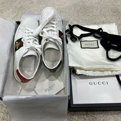 Gucci Shoes