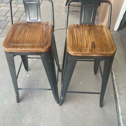 Bar Stools 