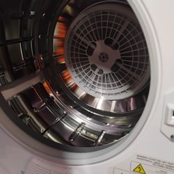 Compact 1.5 Cu Ft Dryer 