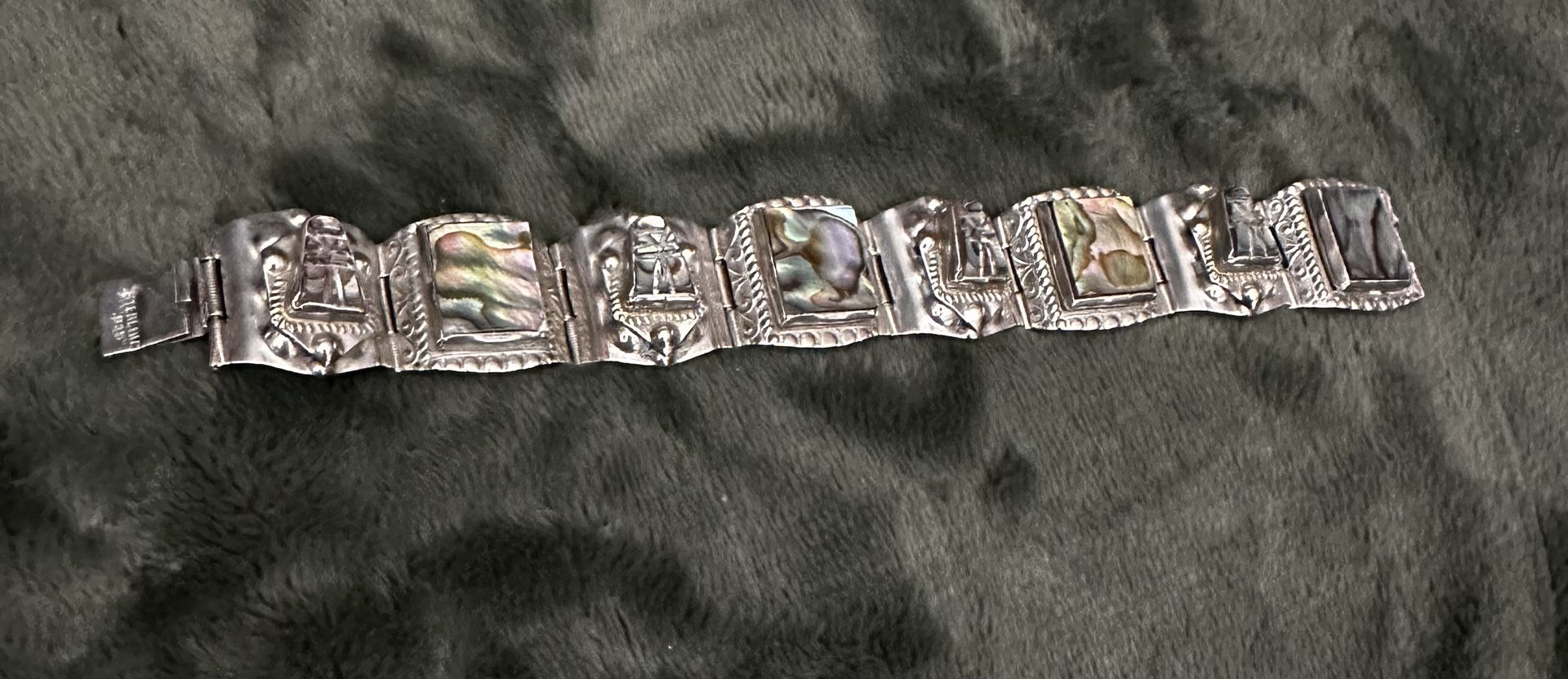 Women’s Sterling Silver Bracelet