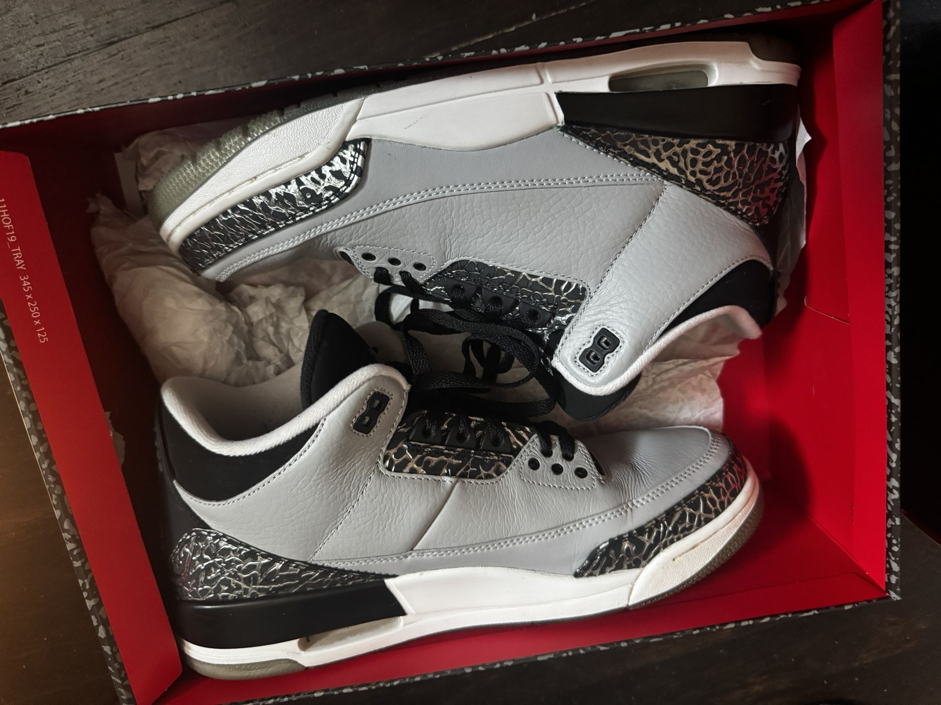 Jordan 3 Retro Wolf Grey Mettalic