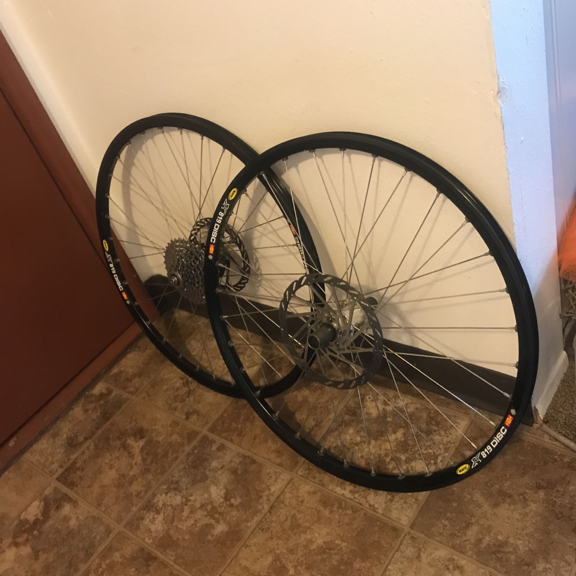 Mavic 819 DISC Tubeless MTB Bicycle Wheels