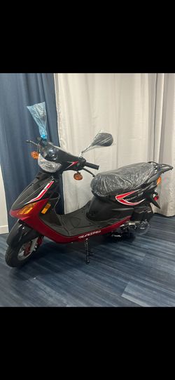150cc Moped