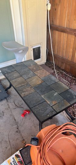 Large Coffee Table And End Table 