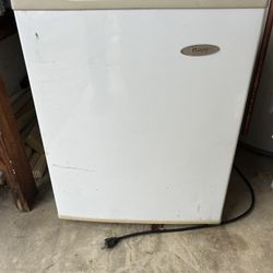 Mini Fridge - Haier
