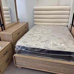 New 4pc bedroom set in box in box buy now pay later $39 down credit needed