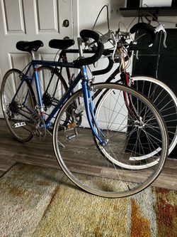 2 Vintage 10 speed bikes in near mint condition