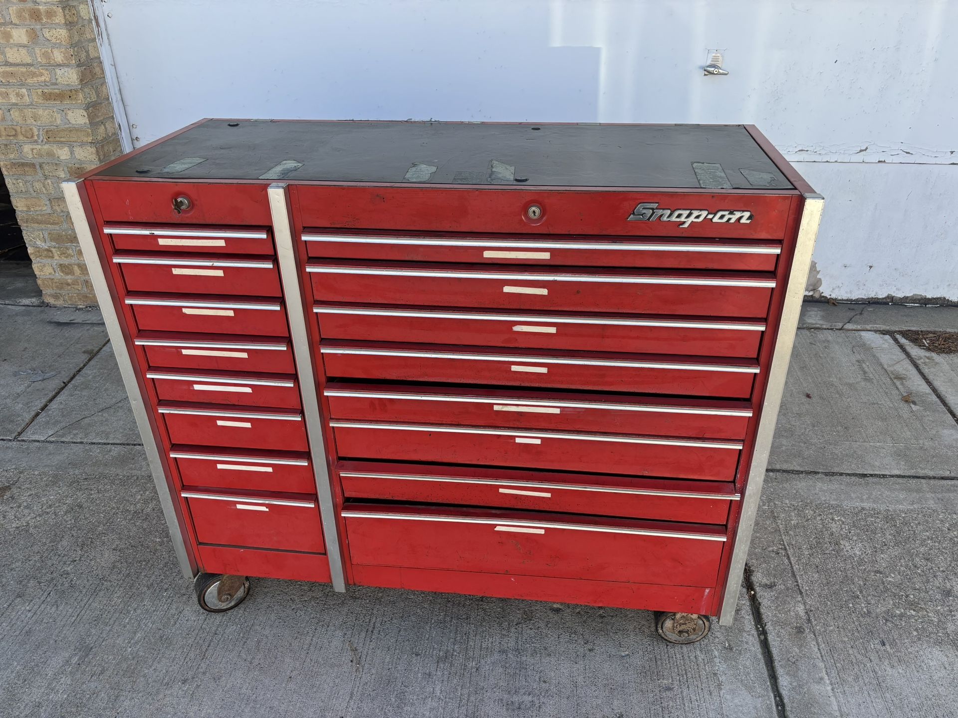 snap on tool box