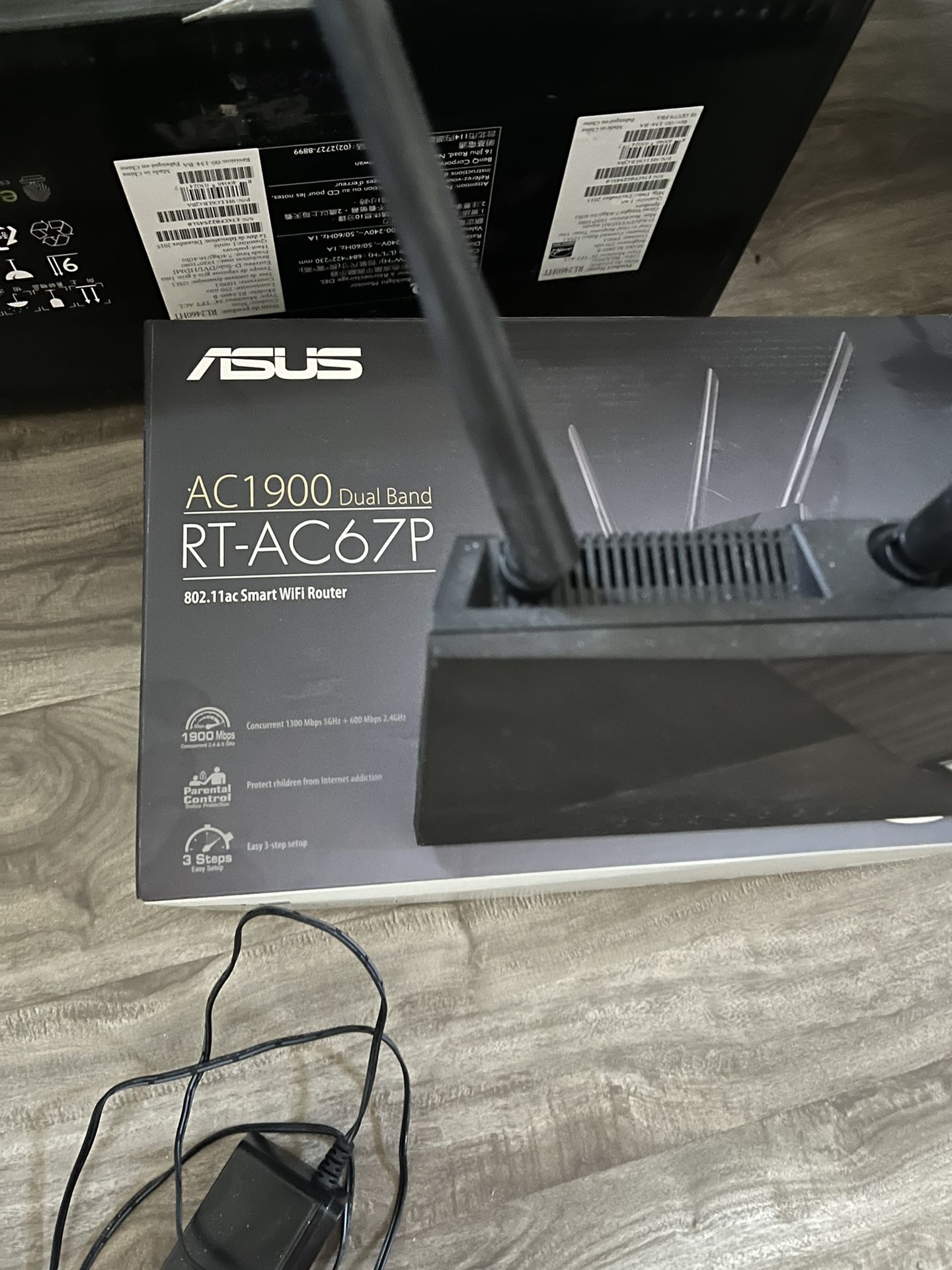 Asus WiFi Router AC1900