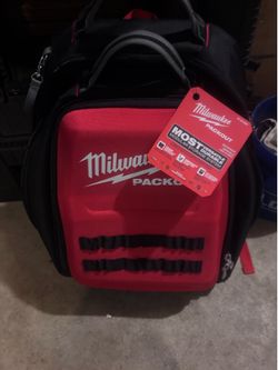 Milwaukee back pack