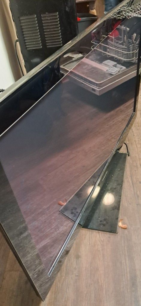 50" SAMSUNG PLASMA TRADE /50$