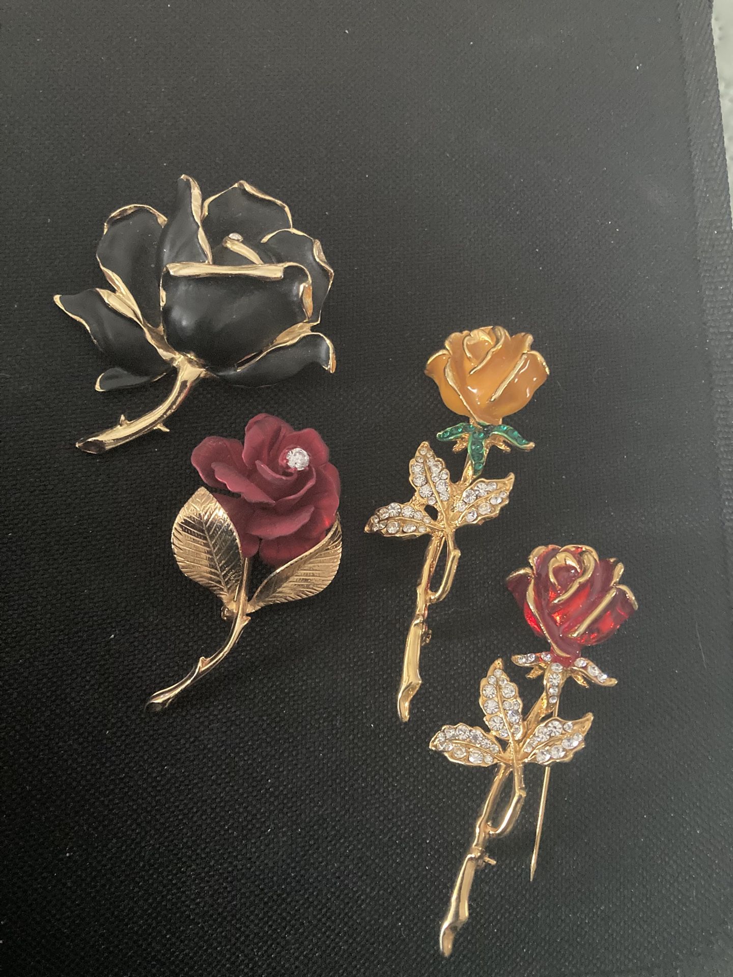 Vintage Gold Tone Rose Brooches