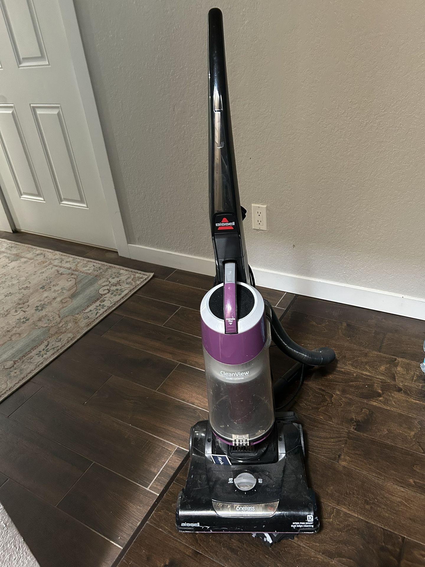 Vacuum Cleaner