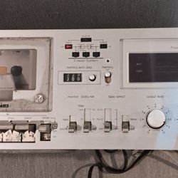  Technics  Cassette Player