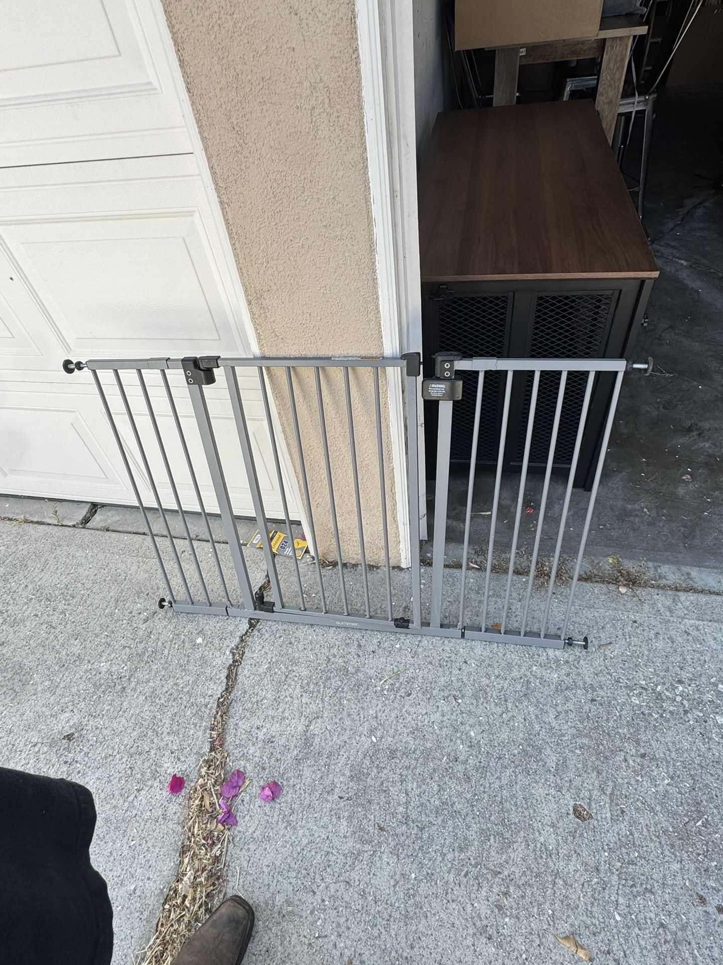Fence/ wall fence