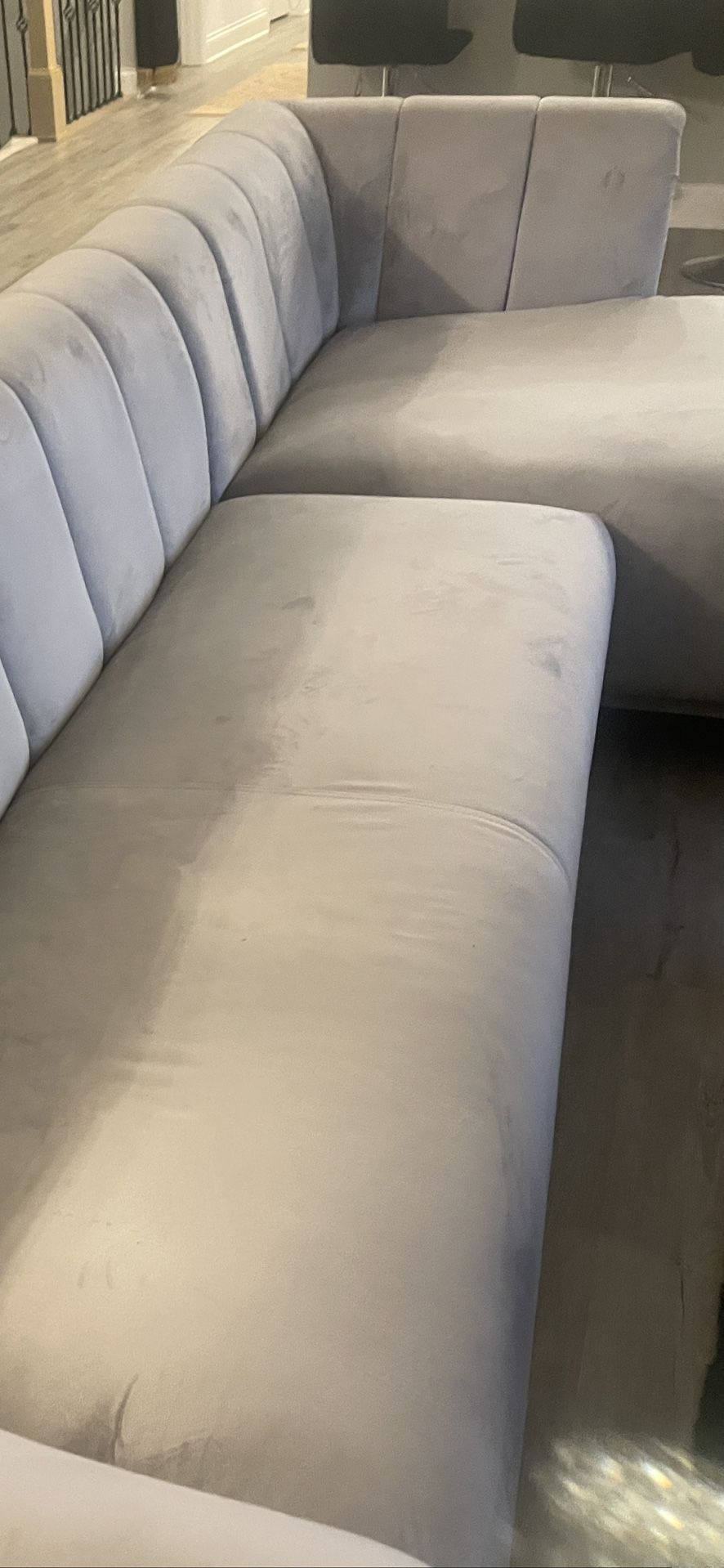 113” Modern Sectional Sofa With Chase Lounge