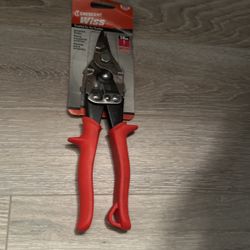 Miscellaneous Tools  Every Thing You See For The $30 Bucks Totals 