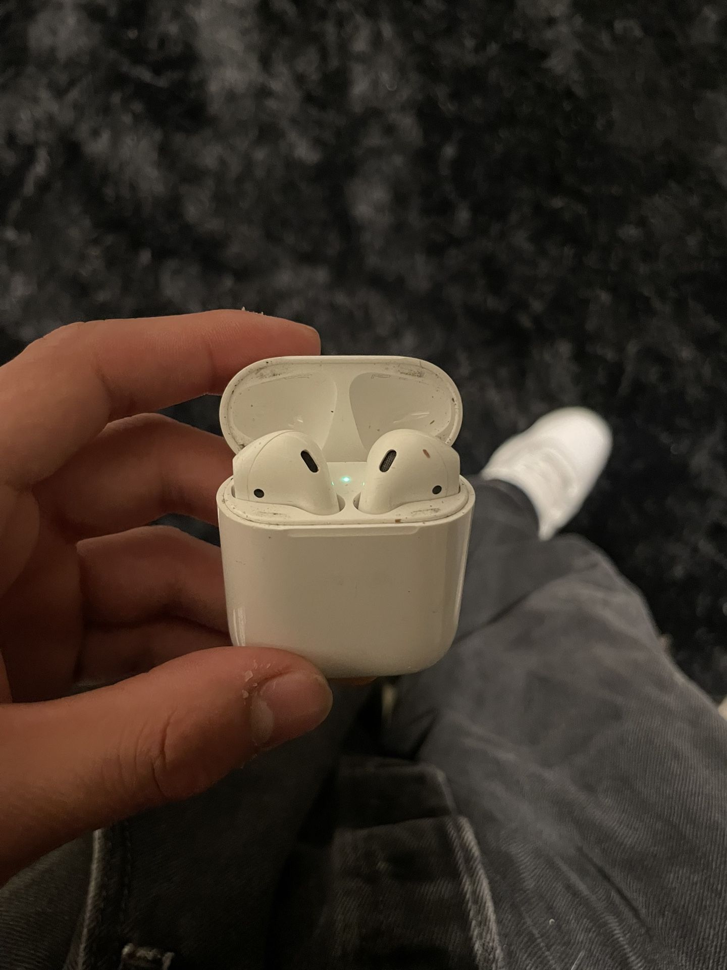 Apple AirPod Gen 2