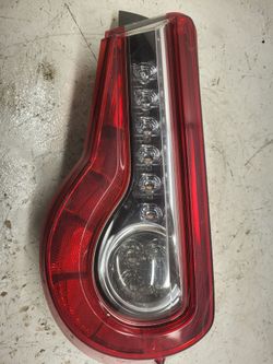 Toyota 86 Passenger side tail light
