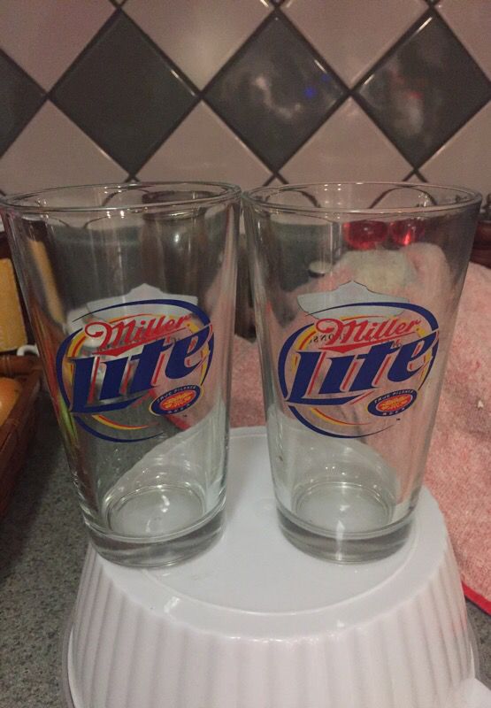 2 beer glasses