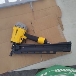 DeWalt framing nailer