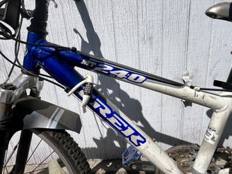 Trek MT 240 Mountain Bike