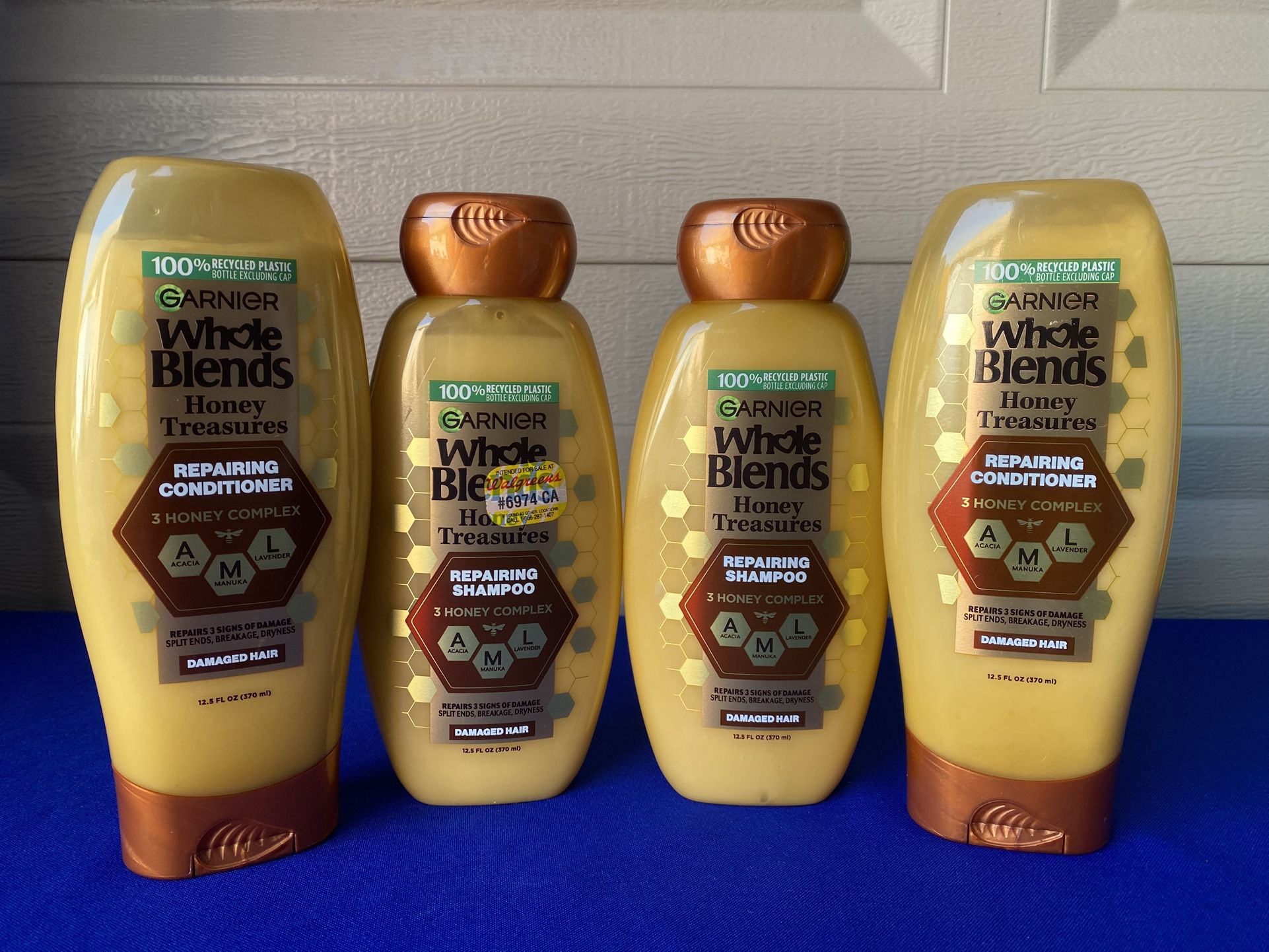 Whole Blemds Shampoo & Conditioners