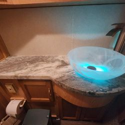 RV Repair & Customize 