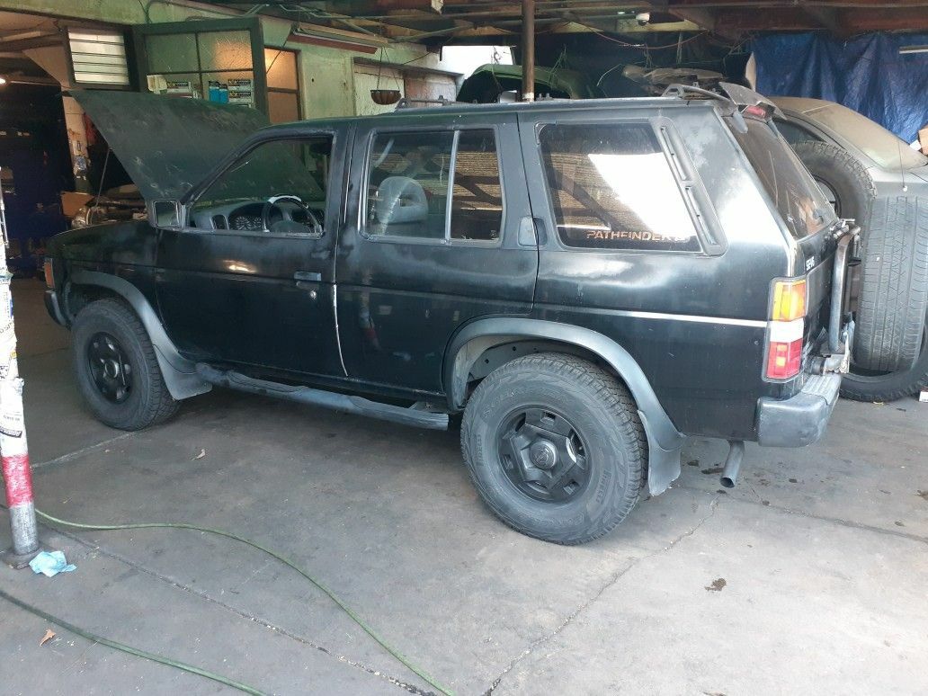 1995 Nissan Pathfinder