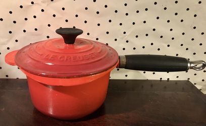 Le Creuset 16 Cast Iron Saucepan