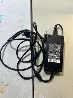Dell 180W AC Adapter ADP-180MB DD