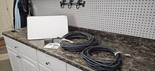 Starlink Gen 2 Satellite Dish with Cable & Gen 4 cable