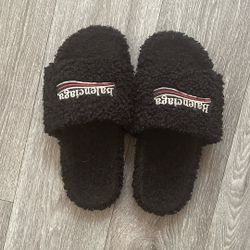 Balenciaga Slides