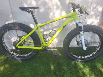 2015 Specialized Fatboy Pro - Hyper Green Medium