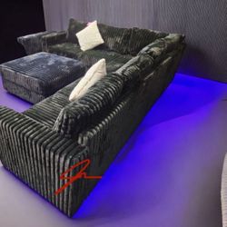 New! Luxurious Soft Touch ~ Super Comfy Sofa Sectional !! Free XL Ottoman!! 