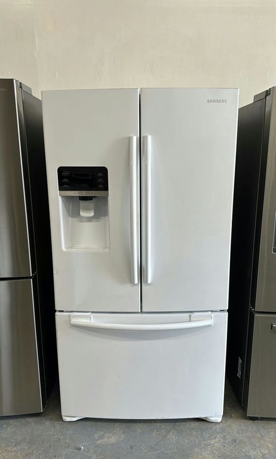 Samsung 3-Door French Door Fridge, White - Good Condition, Ice Maker