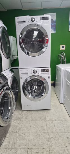 LG Front Load Washer and Dryer Set