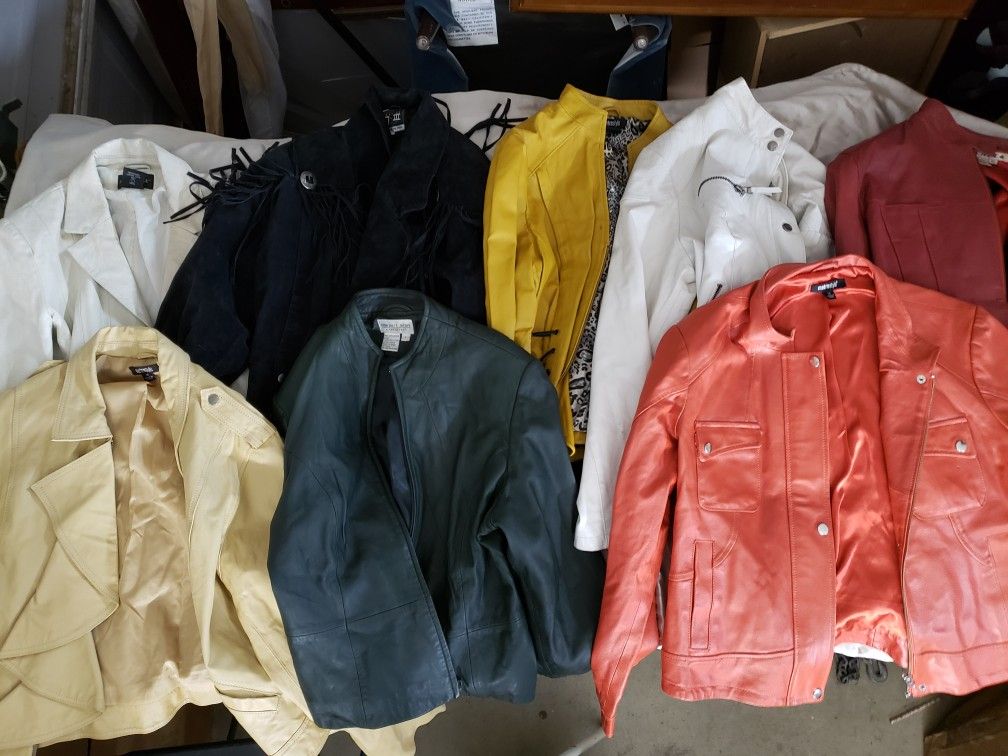 8-NEW/like NEW Women SIZE 14 LEATHER JACKETS@$10 OR $50 FOR ALL 