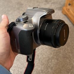 2009 Canon Rebel Xsi With Macro And Telephoto Lens