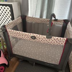 Graco Pack And Play Playard- Corral