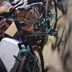 Full Suspension HUFFY BRAND NEW. 