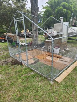 Chicken coop 10x10 0 or I use it as a dog kenall