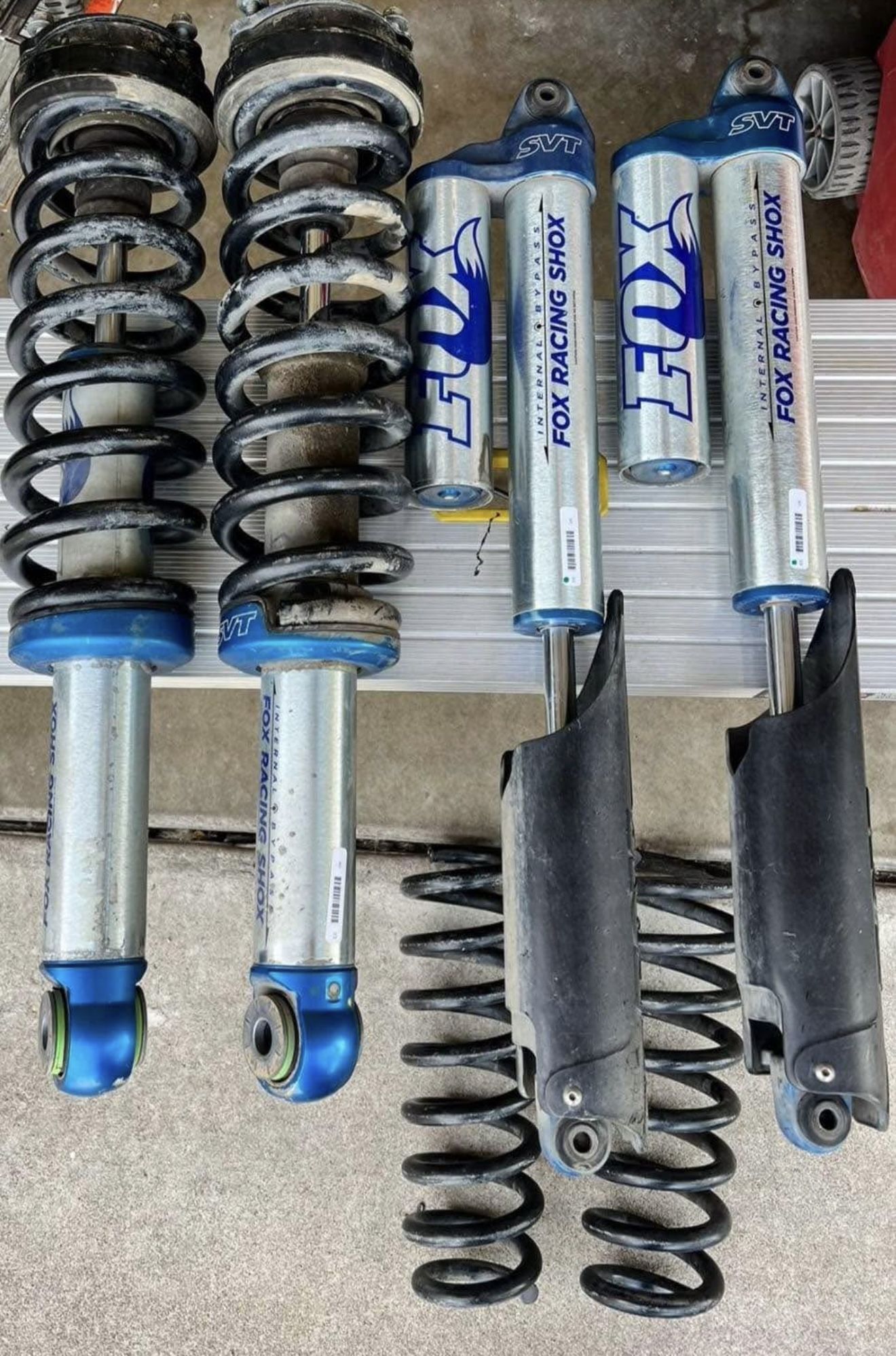 Ford f-150 2014 fox racing shoxs