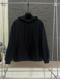 LV Men’s Hoodie 2026 New