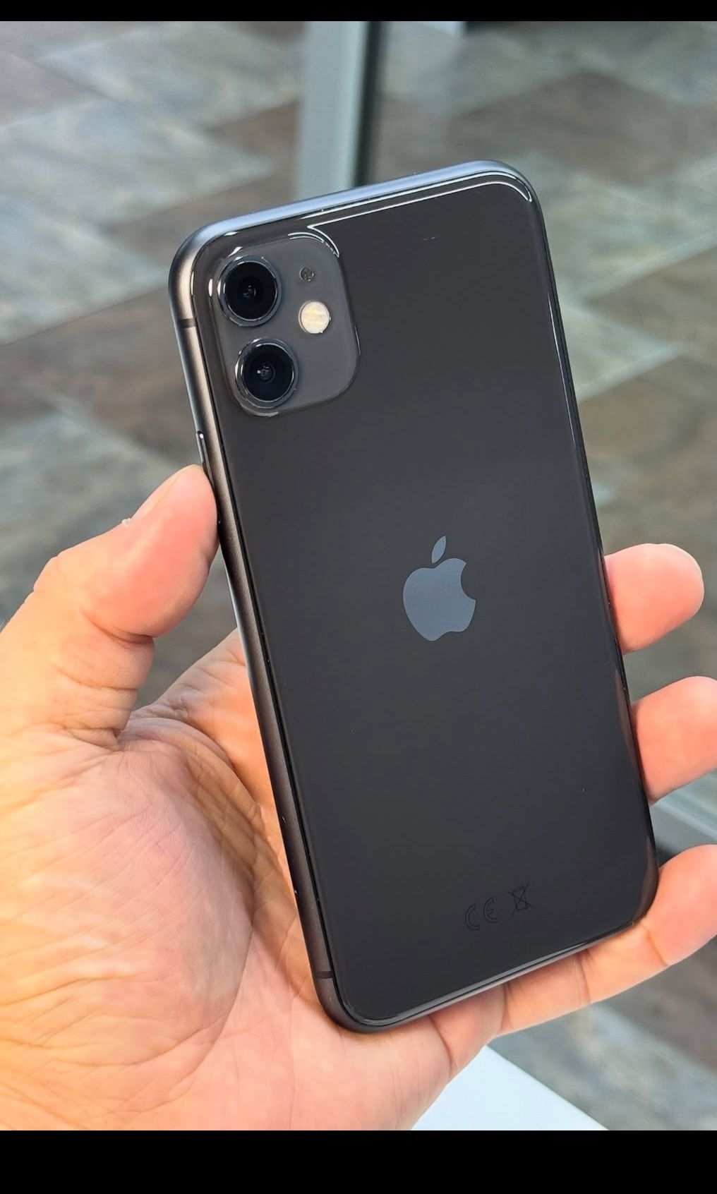 iPhone 11